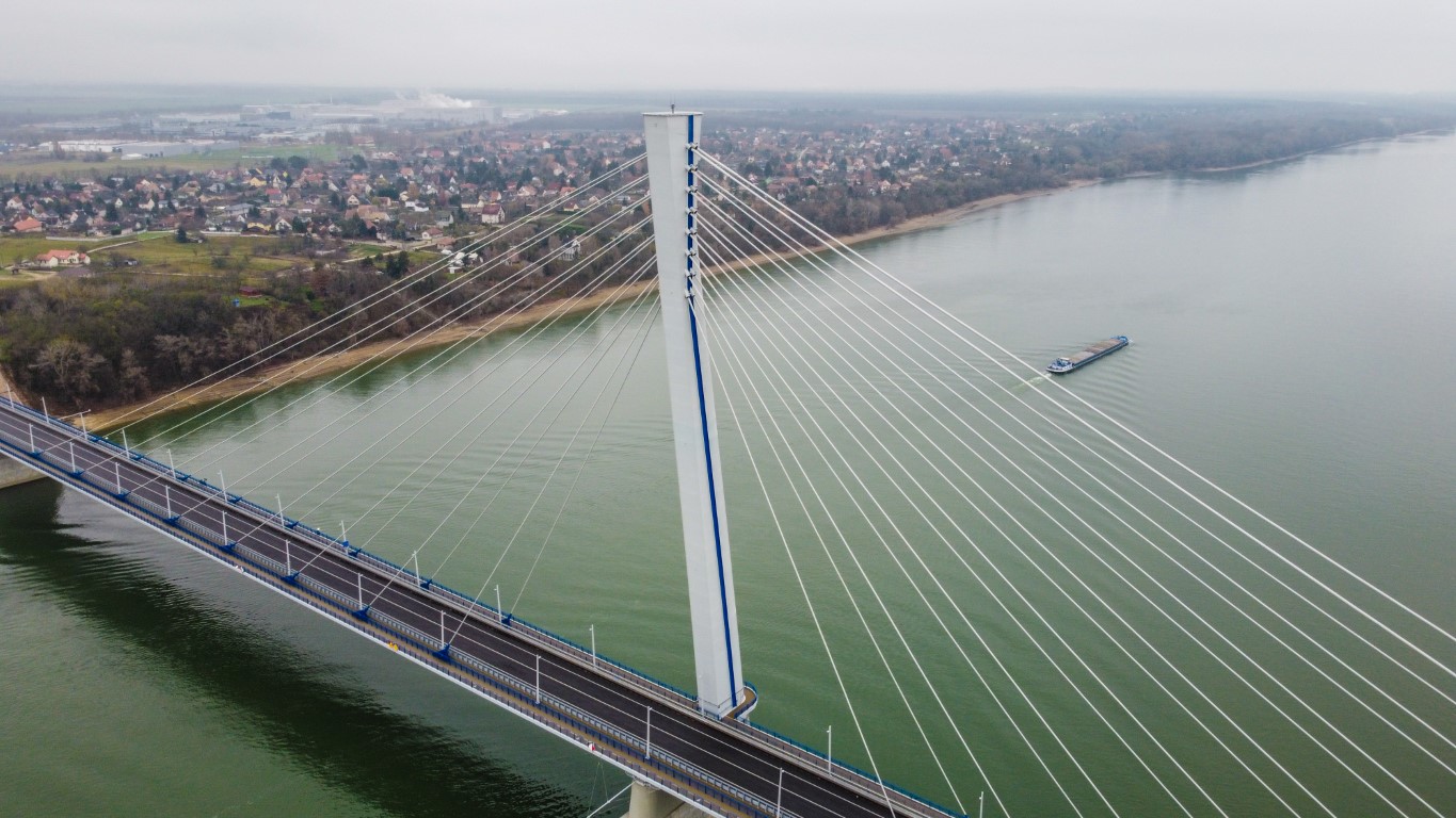 PSX 20201130 184454 Exkluzívne dronové zábery o Komárne zhora