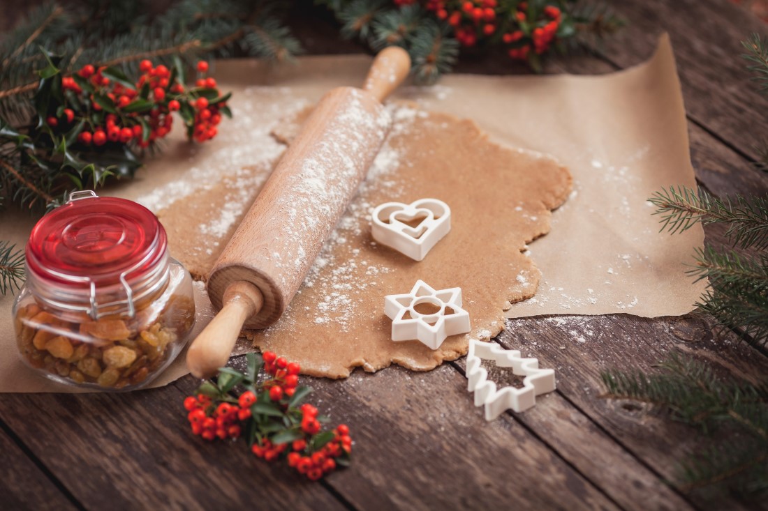 christmas preparation of sweet food 2021 08 26 20 15 44 utc Advent – štyri sviece a mnoho tradícií. Poznáte symboliku adventného obdobia?