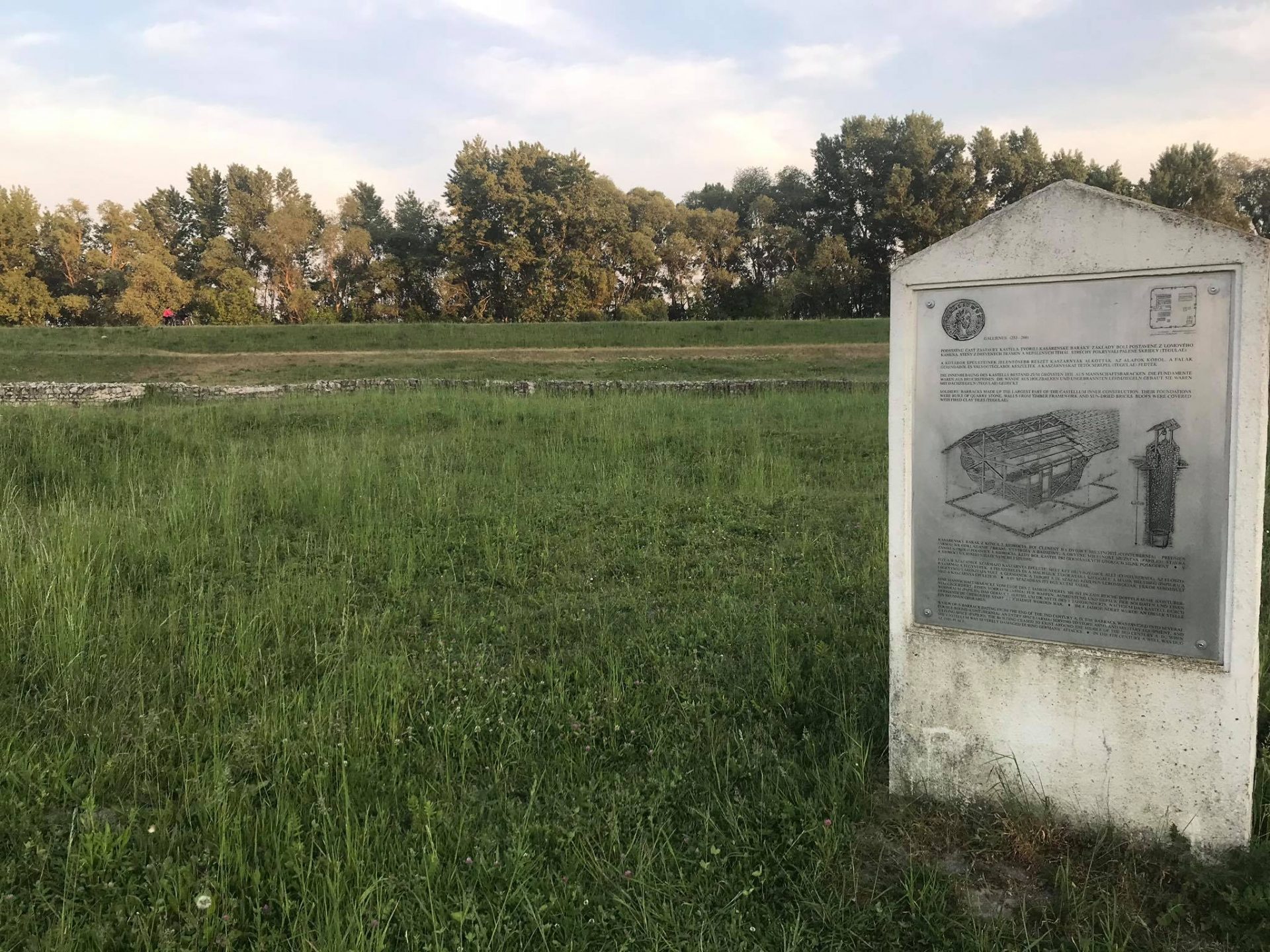 iza9 Do malebnej obce Iža za históriou, oddychom a športom