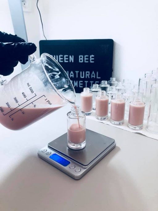 qb4 Kvalitná prírodná kozmetika QueenBee ponúka účinnú starostlivosť o pokožku za pomoci prírody a včiel