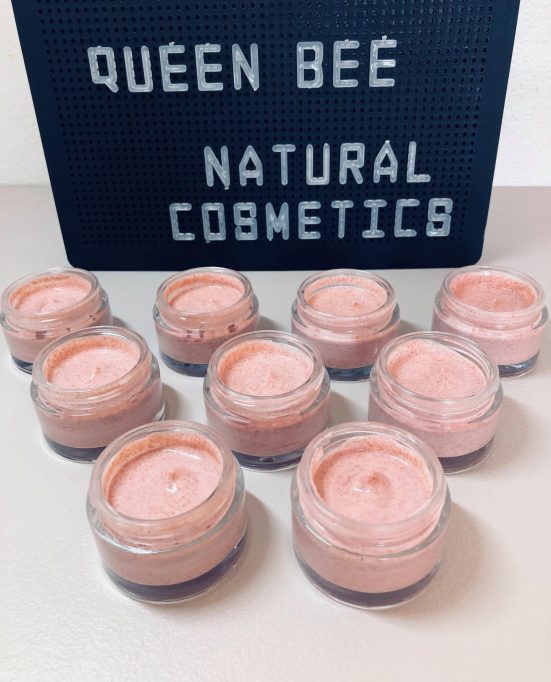qb5 Kvalitná prírodná kozmetika QueenBee ponúka účinnú starostlivosť o pokožku za pomoci prírody a včiel