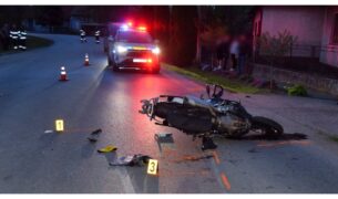 MixCollage 20 Apr 2026 04 58 PM 4376 Počas víkendu prišlo k dvom dopravným nehodám, vodiči utrpeli zranenia