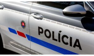 MixCollage 20 Apr 2026 05 15 PM 8460 Policajti z Nových Zámkov zachránili dieťa, ktoré nedýchalo