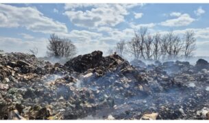 MixCollage 23 Apr 2026 06 48 PM 5464 Likvidácia požiaru v Bajči pokračuje, výšku škody odhadujú na pol milióna eur